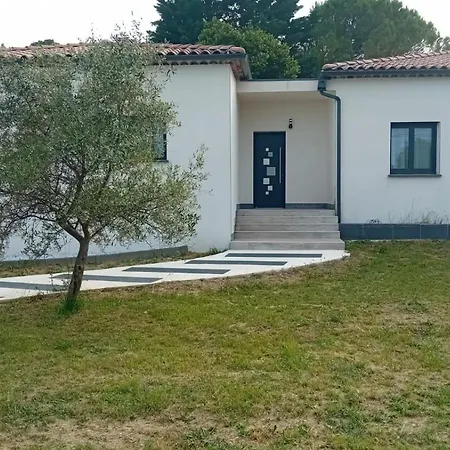 Piscine Holiday home